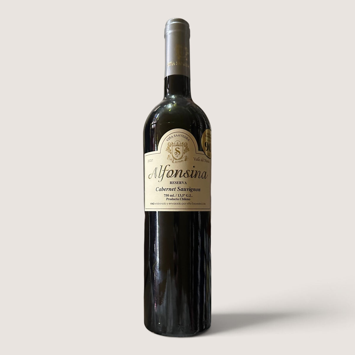 Botella de vino tinto Mi tienda Alfonsina Reserva Cabernet Sauvignon del Valle del Maule, Chile, de 750 ml.